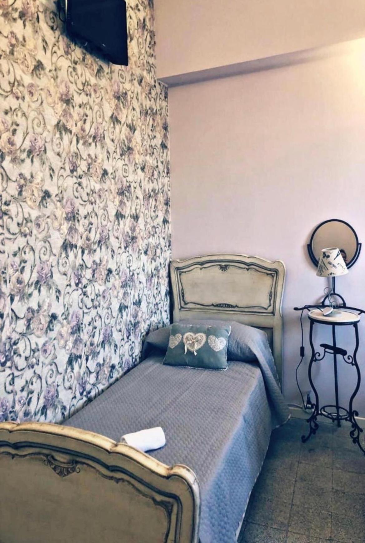 Hotel Gioia Chic & Economy Gioia Tauro Zewnętrze zdjęcie